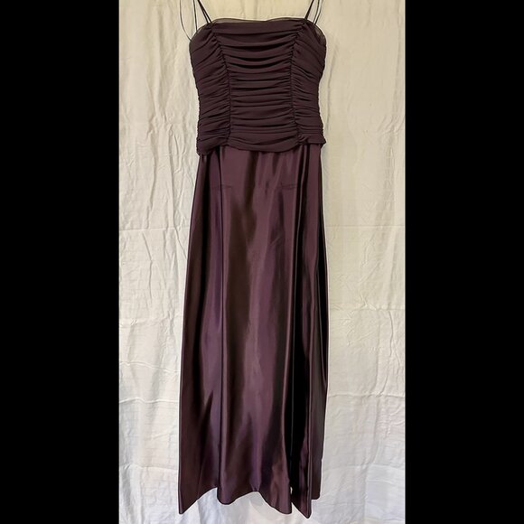 Plum Gown with Bolero Jacket - Picture 4 of 7